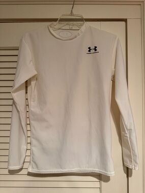 Under Armour White Long Sleeve Performance Shirt with Black Logo